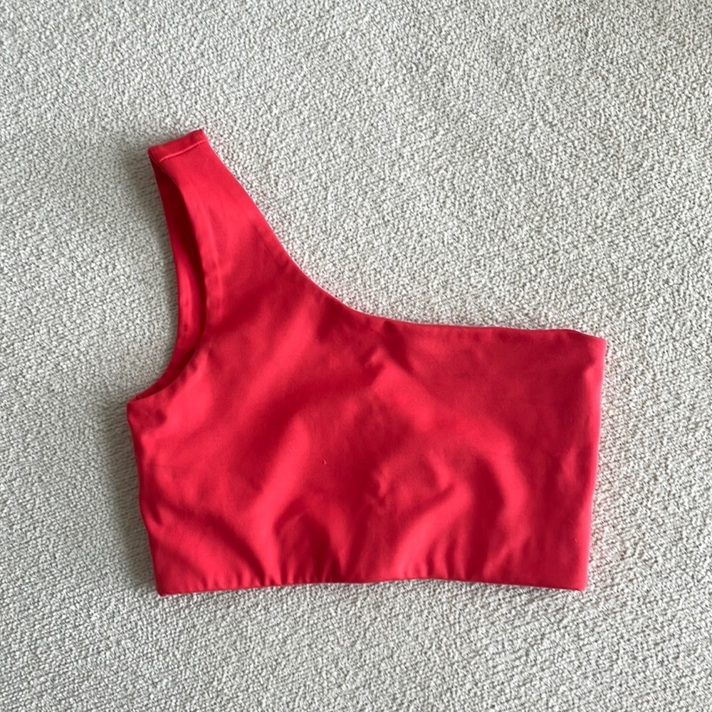 Girlfriend Collective Bianca One Shoulder Sports Bra